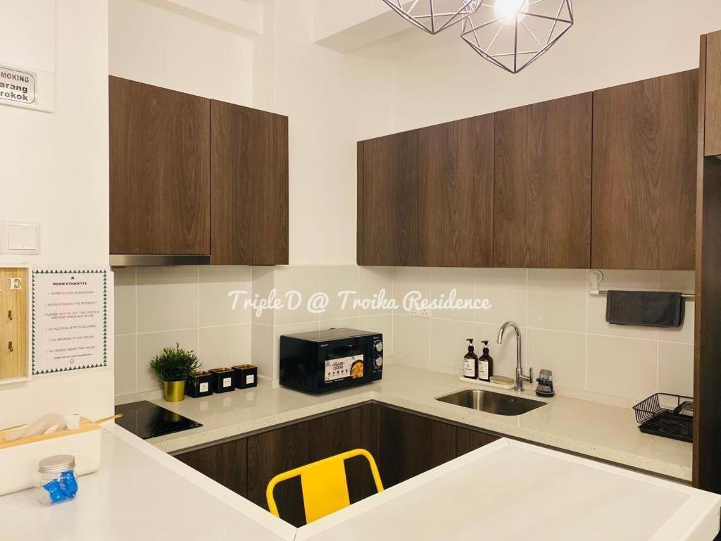 Triple D @ Troika Residence Kota Bharu Extérieur photo